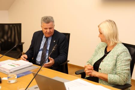 12 REDNA SEJA OBČINSKEGA SVETA 03 FOTO LJUBO VUKELIČ